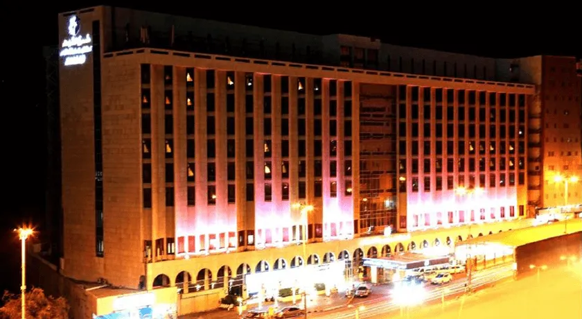 Deluxe Easter Umrah Package